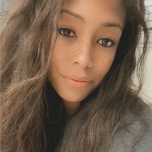 Meet your Posher, Jenna